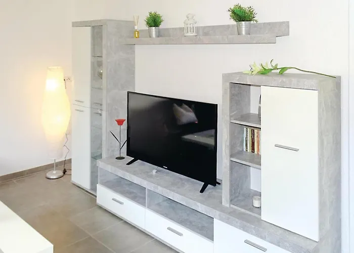 Feriehus Cozy In With Wifi Schwerin (Mecklenburg-Vorpommern)